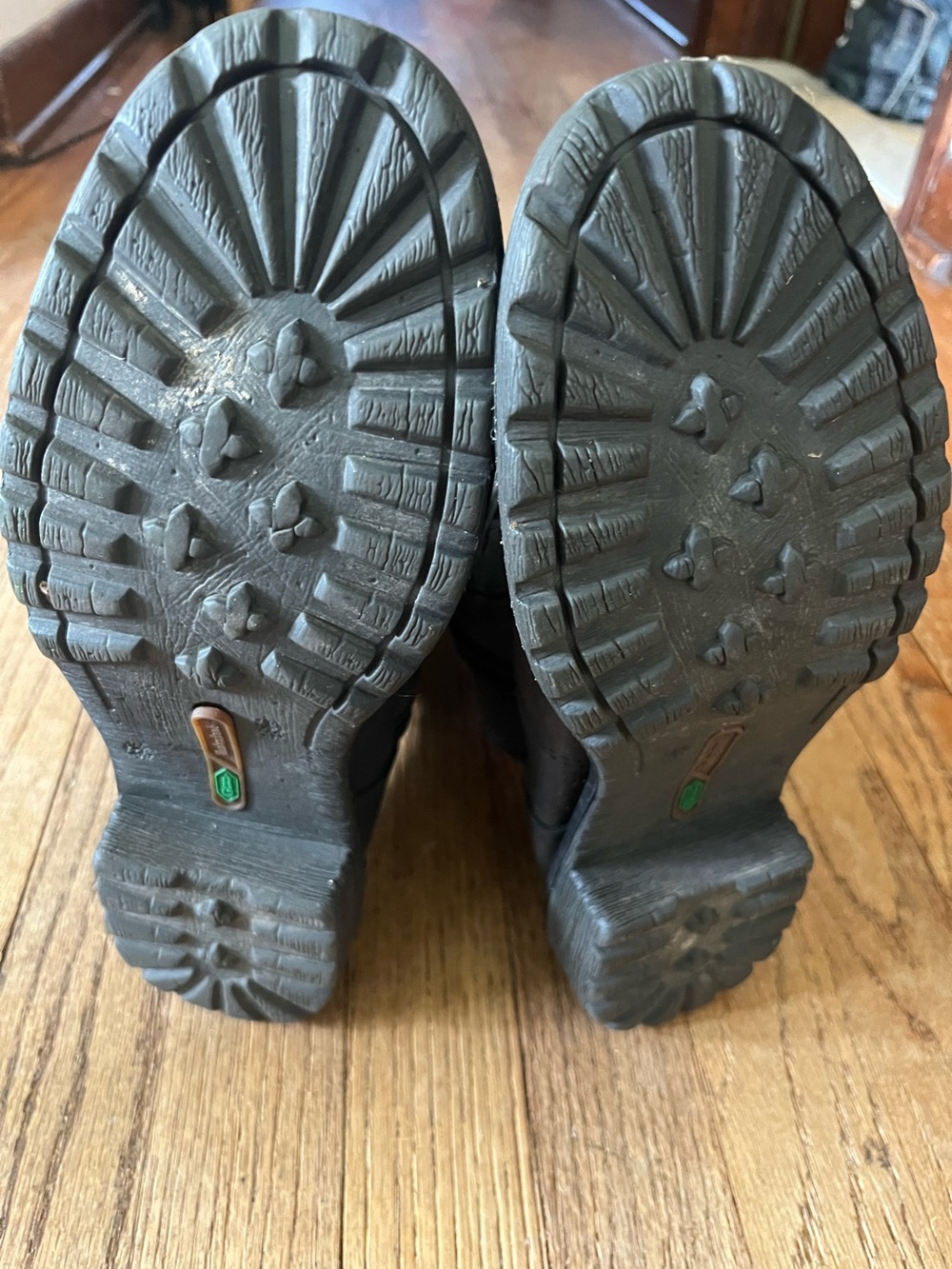 Leaving soon AS IS Timberland women’s 8.5 combat style boots AS IS - Picture 4 of 16